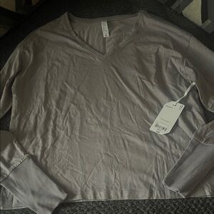 STYLUS Gray Long Sleeve Tee